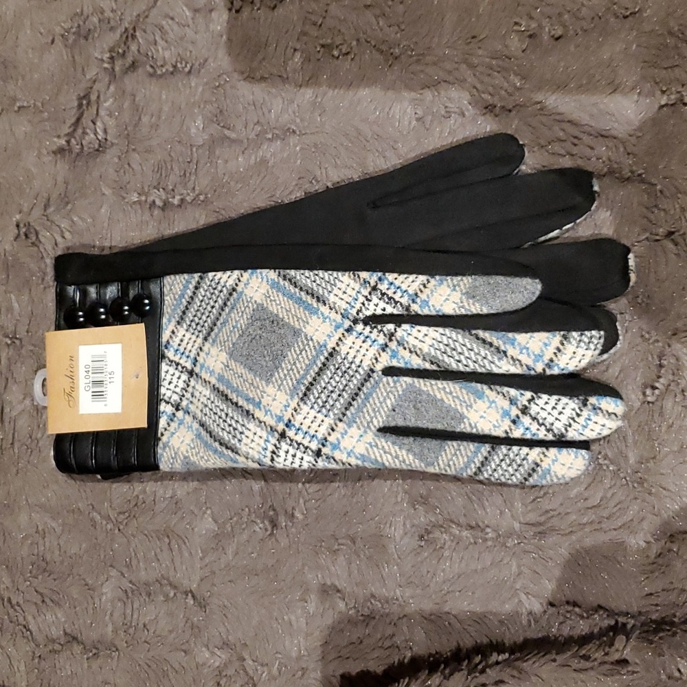 NWT Cute fall/spring gloves